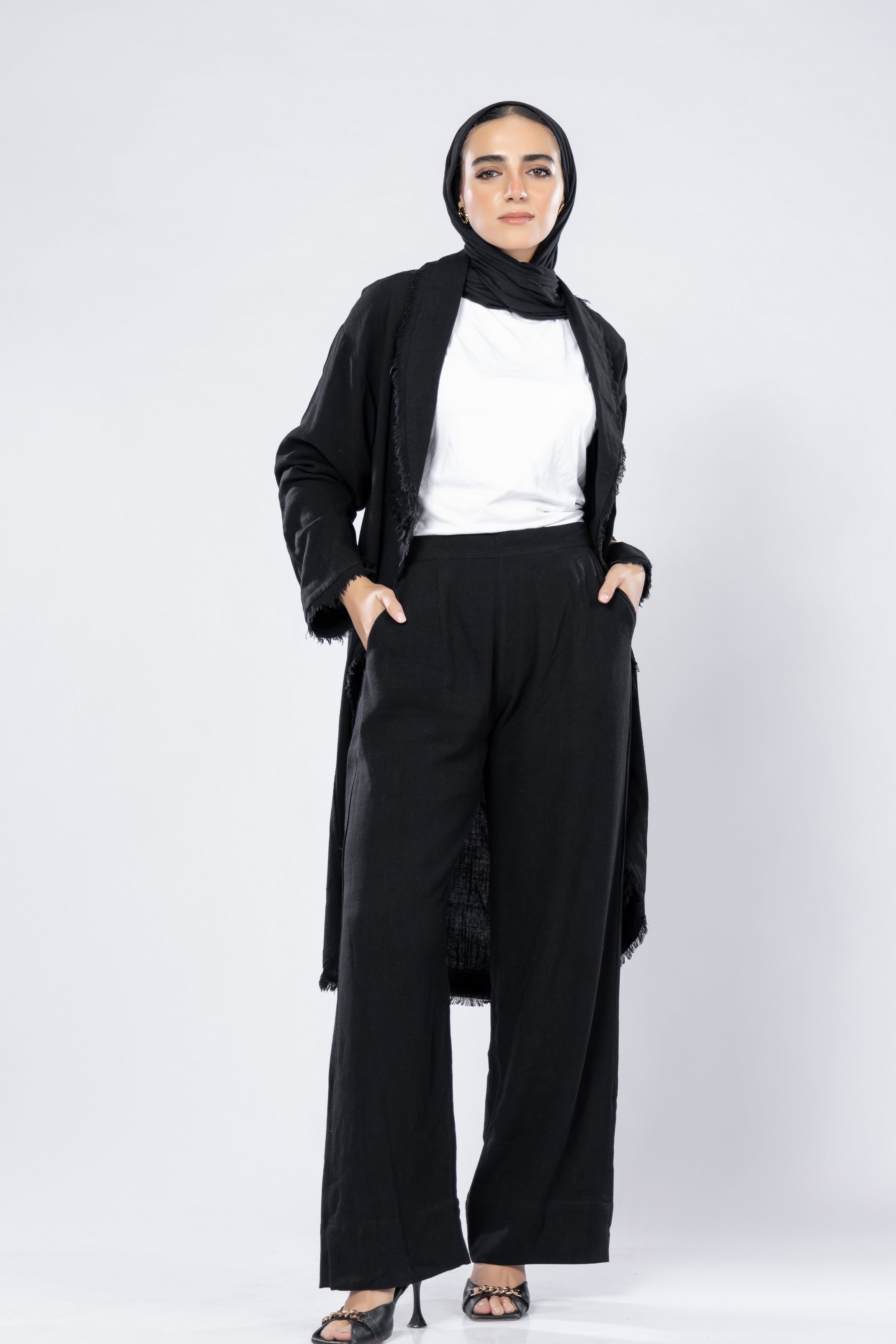 Long washed linen cardigan with wooden button