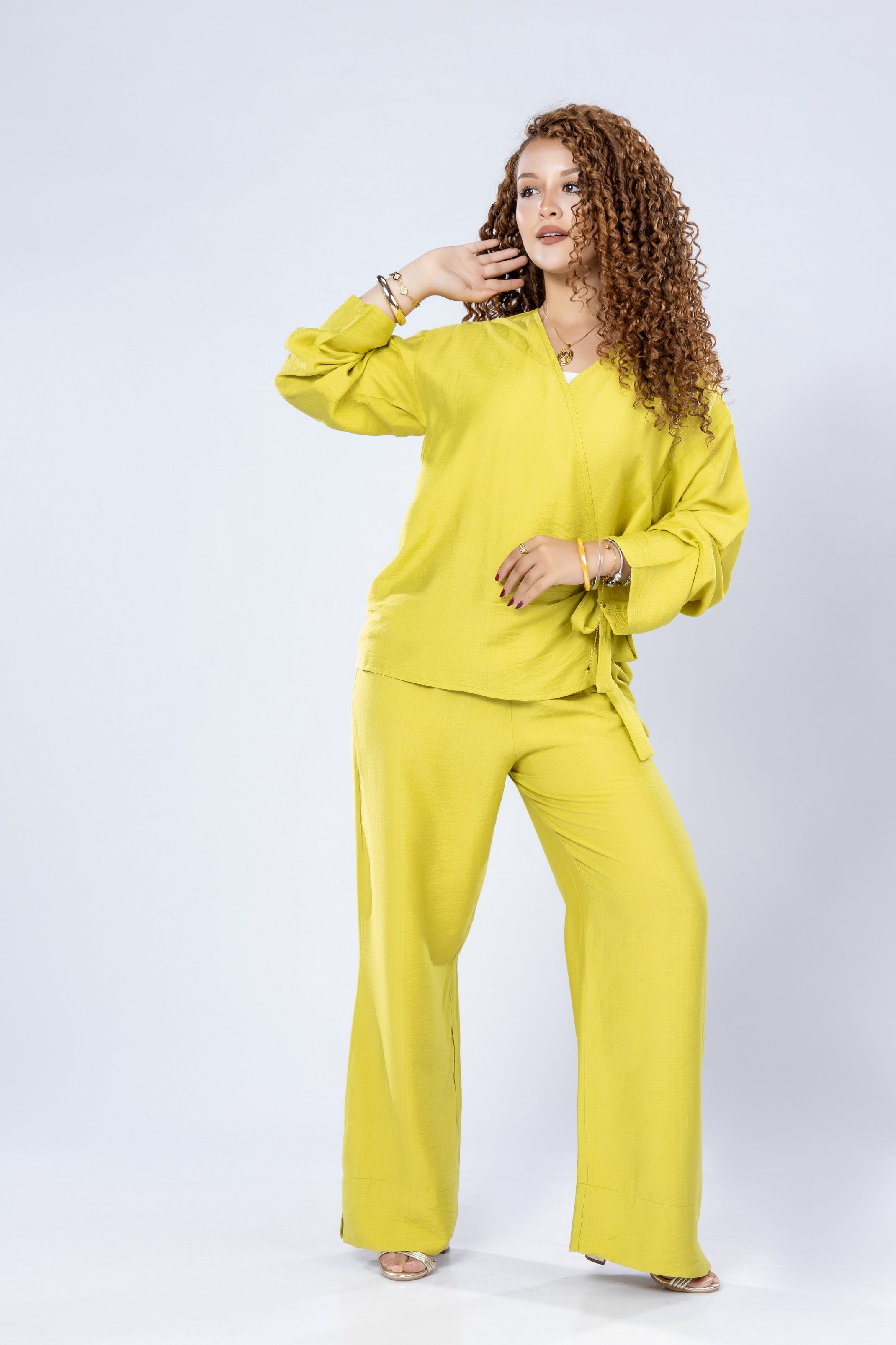 Soft Wrap Linen Top – Lightweight Indonesian Blend