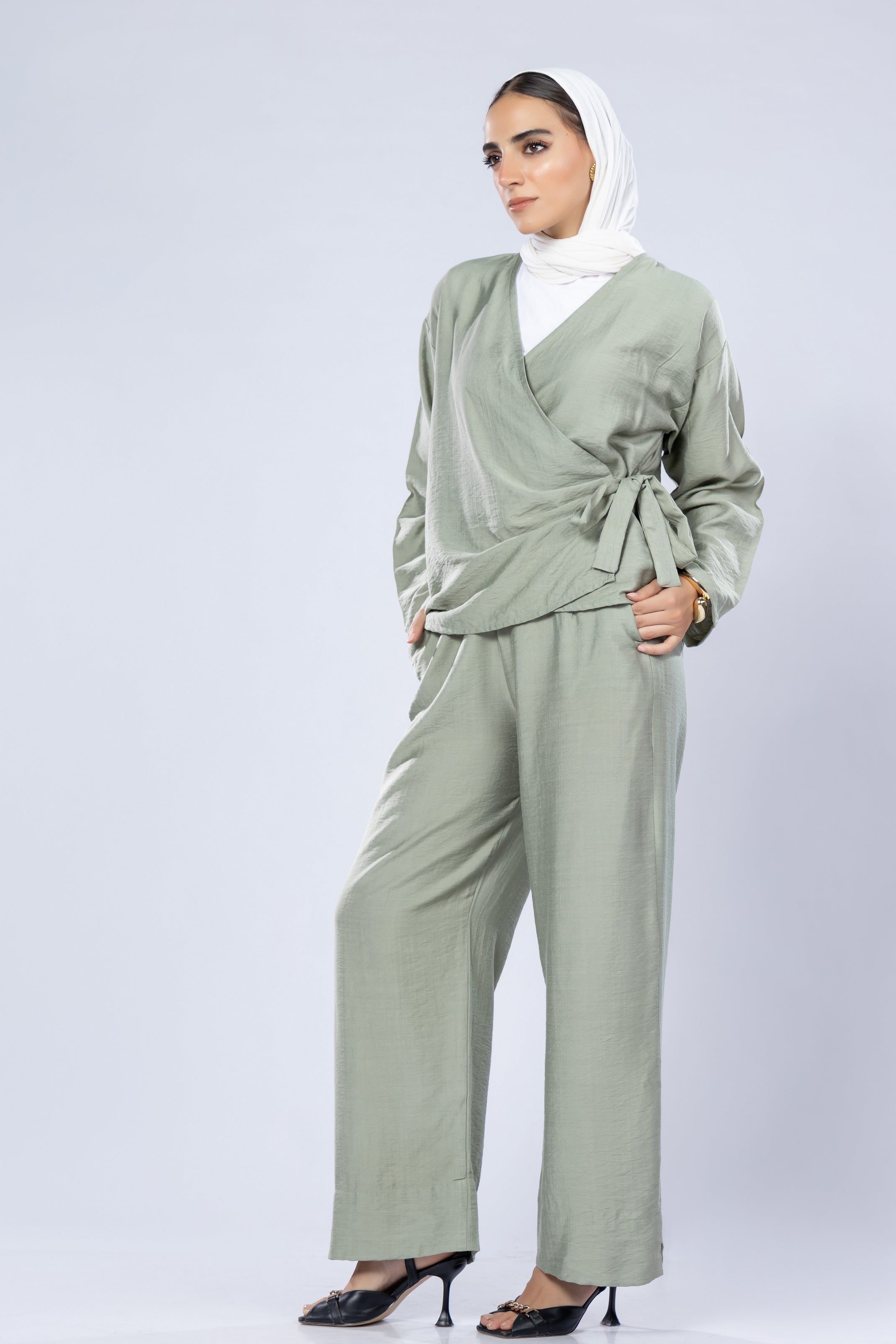 Soft Wrap Linen Top – Lightweight Indonesian Blend