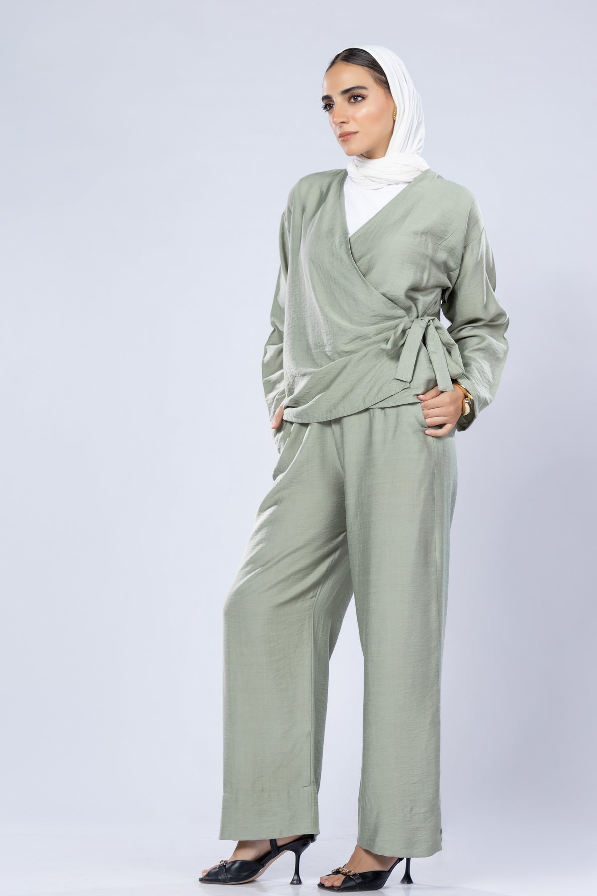 Soft Wrap Linen Top – Lightweight Indonesian Blend